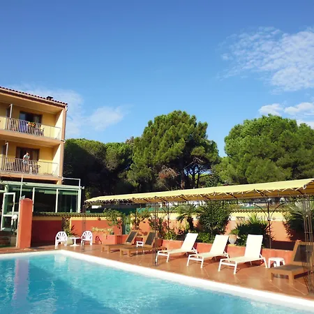 Cyrnea 3* Calvi (Corsica)