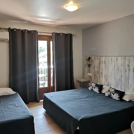 Cyrnea 3* Calvi (Corsica)