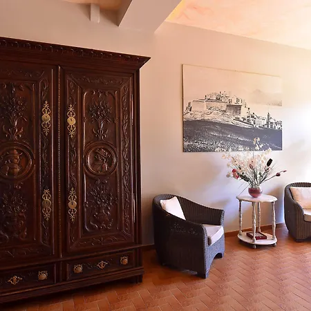 Cyrnea Otel 3*