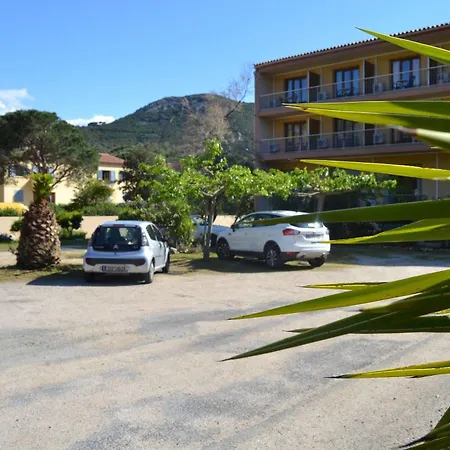Hotel Cyrnea