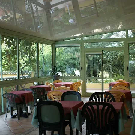 Hotel Cyrnea